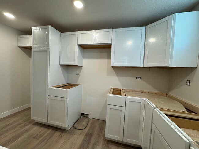 Foto del edificio - 1411 Rosemary Ln
