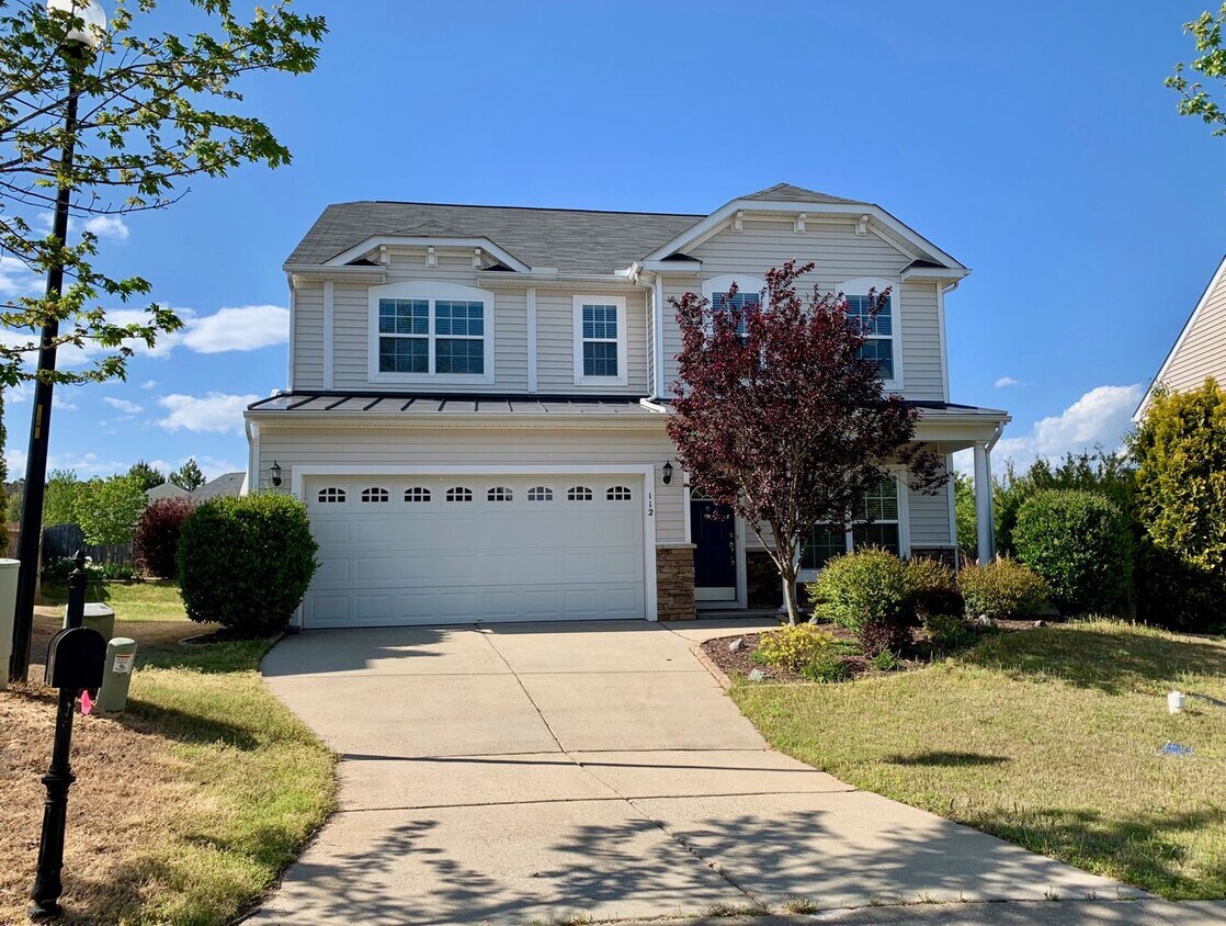 Primary Photo - 4 Bed / 2.5 Bath Home in Holly Springs
