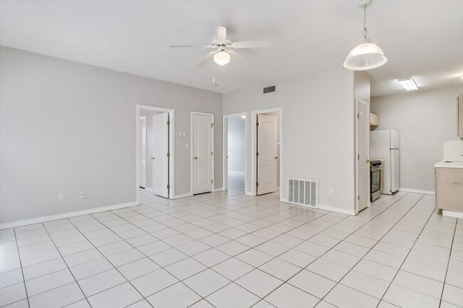 Building Photo - 13986 Fortuna Bay Dr