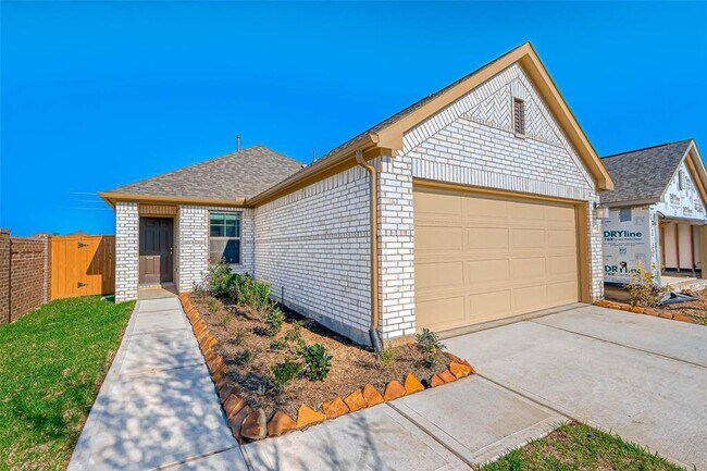 Foto del edificio - 8154 Royal Breeze Dr
