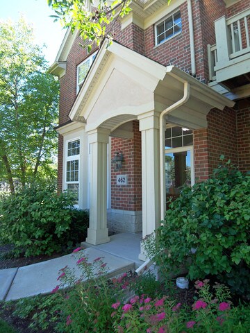 Foto del edificio - 462 S Commons Ct