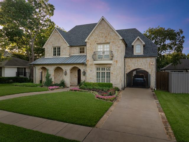 Foto del edificio - 6815 Park Ln