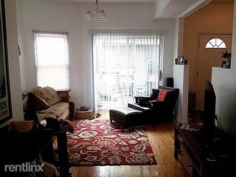 Foto del edificio - 1222 W Henderson St