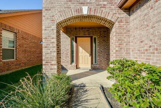 Foto del edificio - 8115 Heartbrook Field Ln