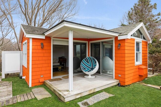 Foto del edificio - 88 Tuthill Rd