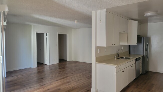 Foto del edificio - 8110 Redlands St