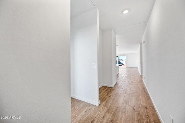 Foto del edificio - 2436 Fortana Dr