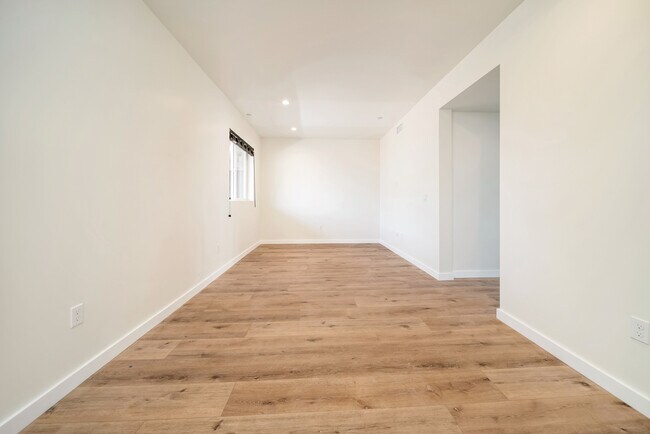 Foto del edificio - 11502 Cumpston St