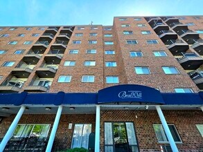 Building Photo - 230 Willard St