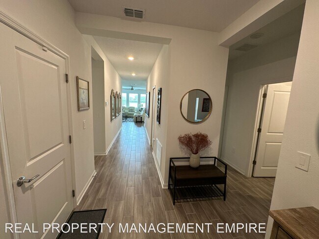 Building Photo - 4 br, 2 bath House - 122 Inman Blvd