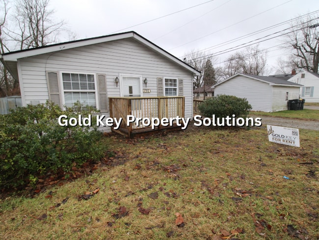 Building Photo - One-level 2 BR 1 BA House with Back Deck and Central Air (NO SECTION 8)