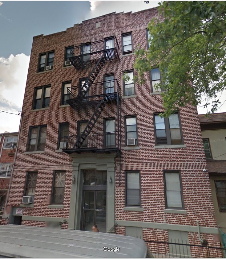 Primary Photo - 1629 E 12th St