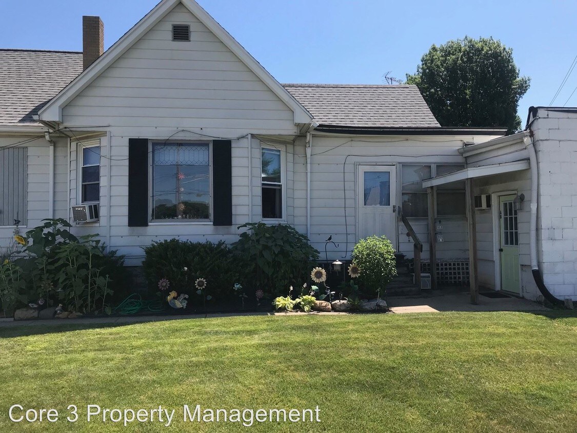 Primary Photo - 2 br, 2 bath House - 909 AB Court Street