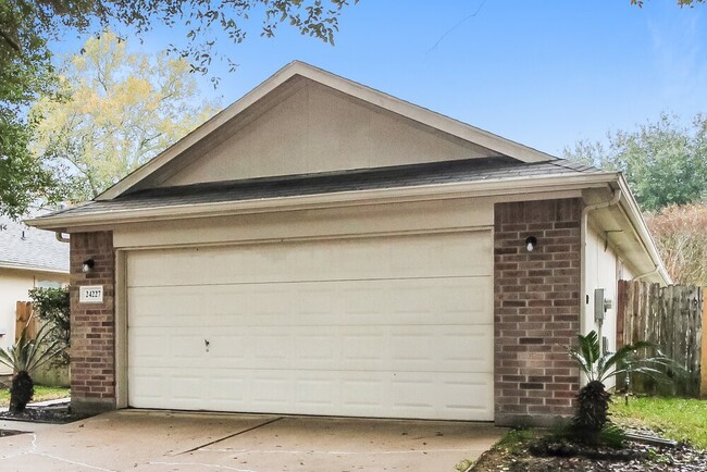 Foto del edificio - 24227 Silver Maple Dr