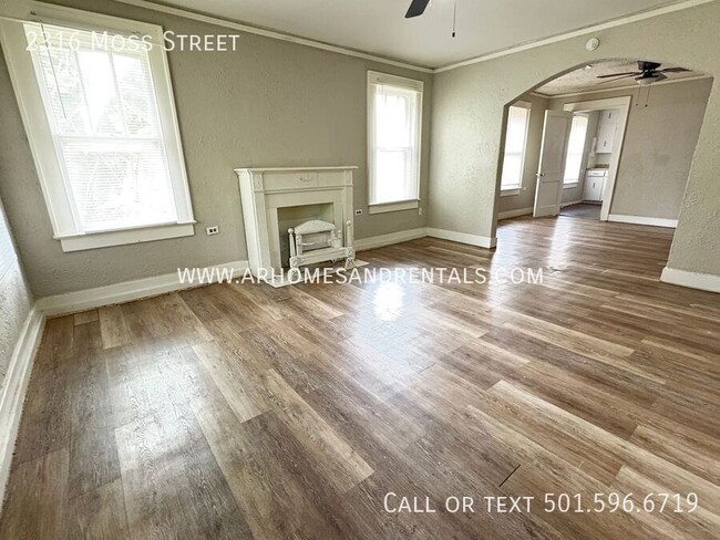 Foto del edificio - 2316 Moss St
