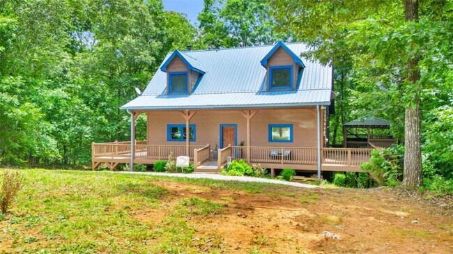 Foto del edificio - 417 Hickory Ridge Dr