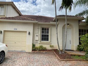 Building Photo - 1720 NW 78th Way