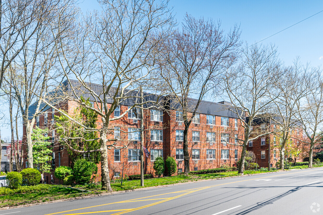 Building Photo - Horizon House