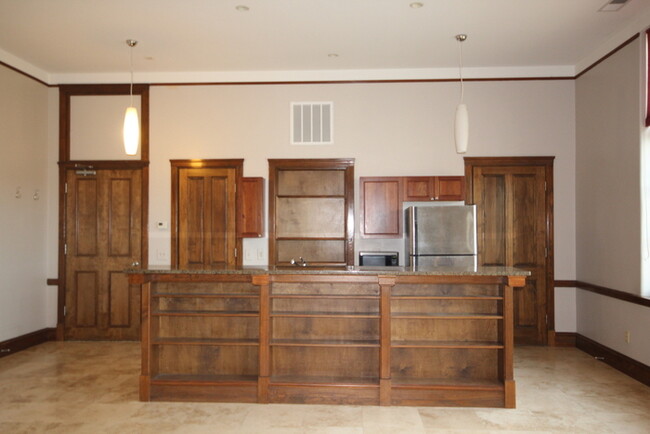 Foto del edificio - Park Place Loft Apartment with City View
