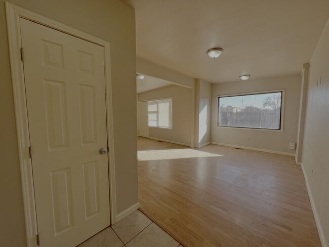 Building Photo - 2301 49th St