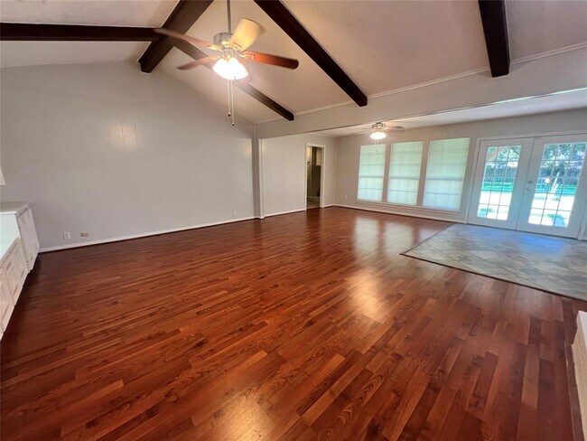Foto del edificio - 15921 Congo Ln