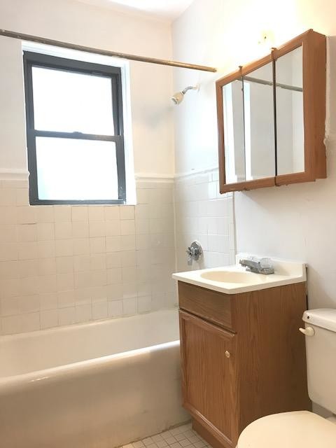 Foto del edificio - 2959 N Damen Ave