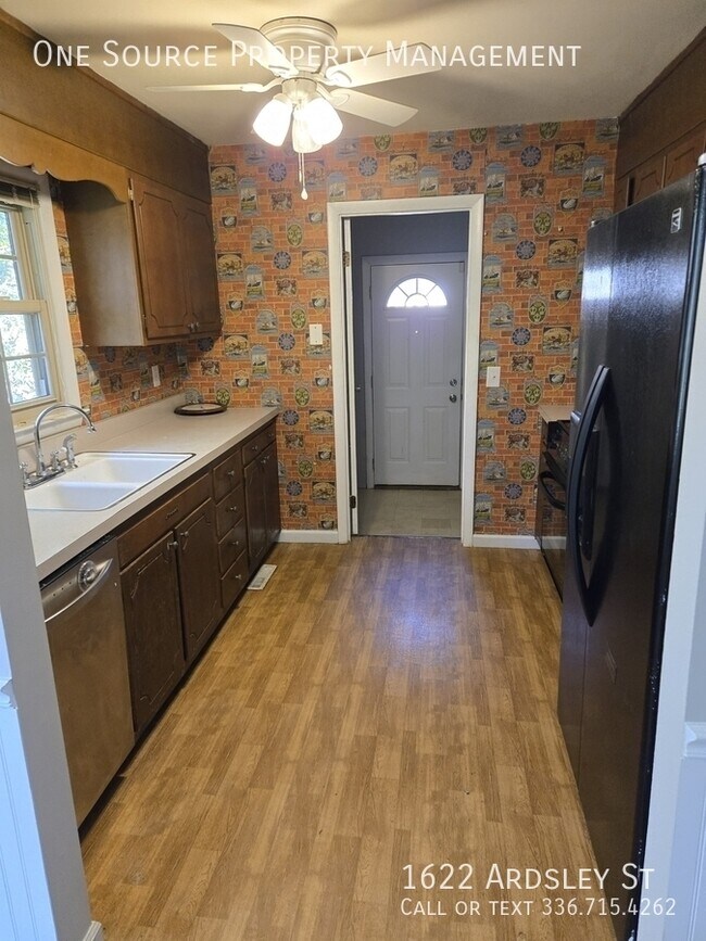 Foto del edificio - 1622 Ardsley St