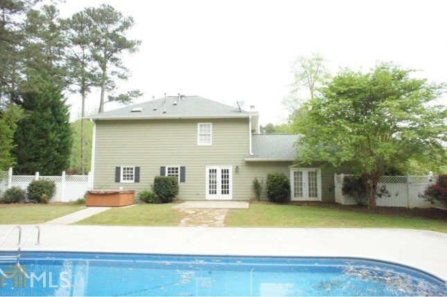 Foto del edificio - 45 London Ln, Sharpsburg, GA 30277