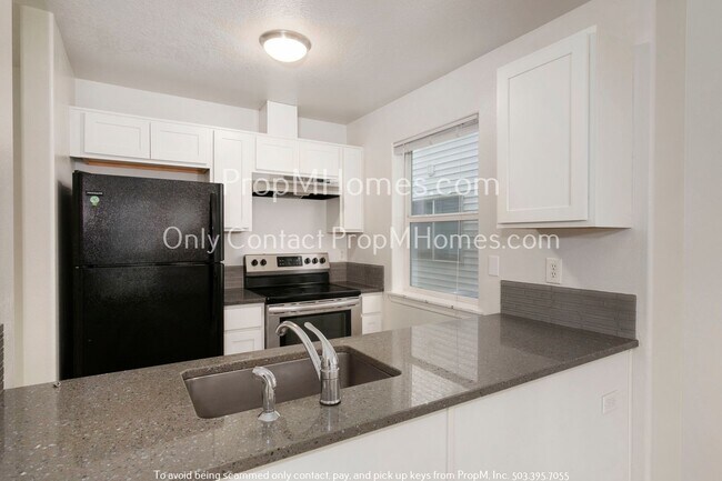 Building Photo - Bright One Bedroom MultiFamily Unit in Arg...