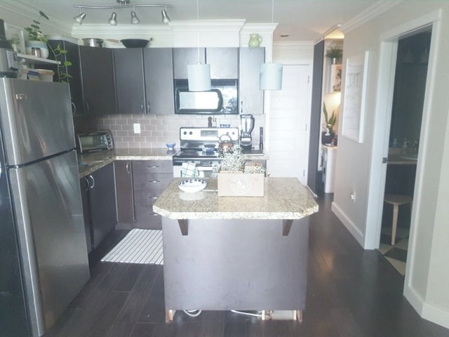 Primary Photo - 2515 Park Dr