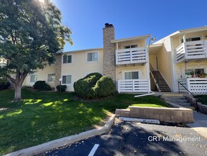 Building Photo - 8555 Fairmount Dr
