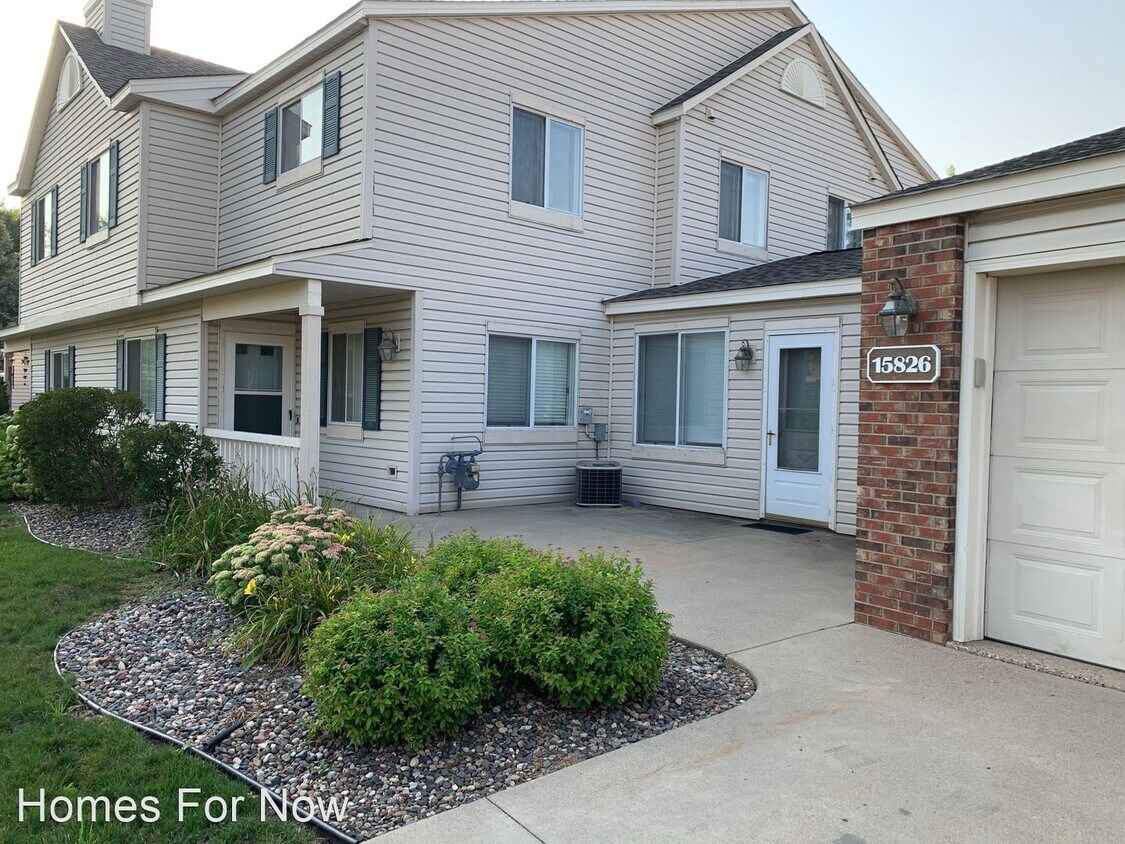 Primary Photo - 3 br, 2.5 bath House - 15826 Griffon Path