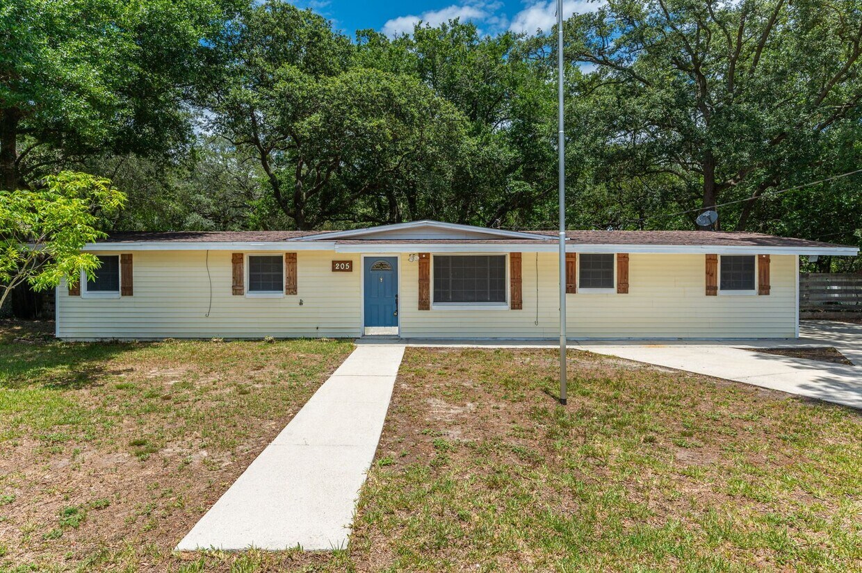Foto principal - Updated home in Fort Walton Beach!