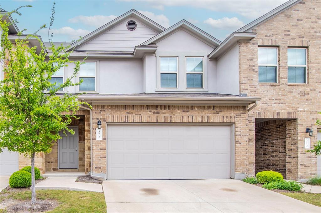 Foto principal - 2304 S Lakeline Blvd
