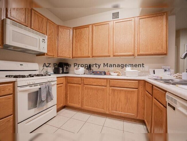 Foto del edificio - 1147 MARY DR DOOR 3, PRESCOTT AZ