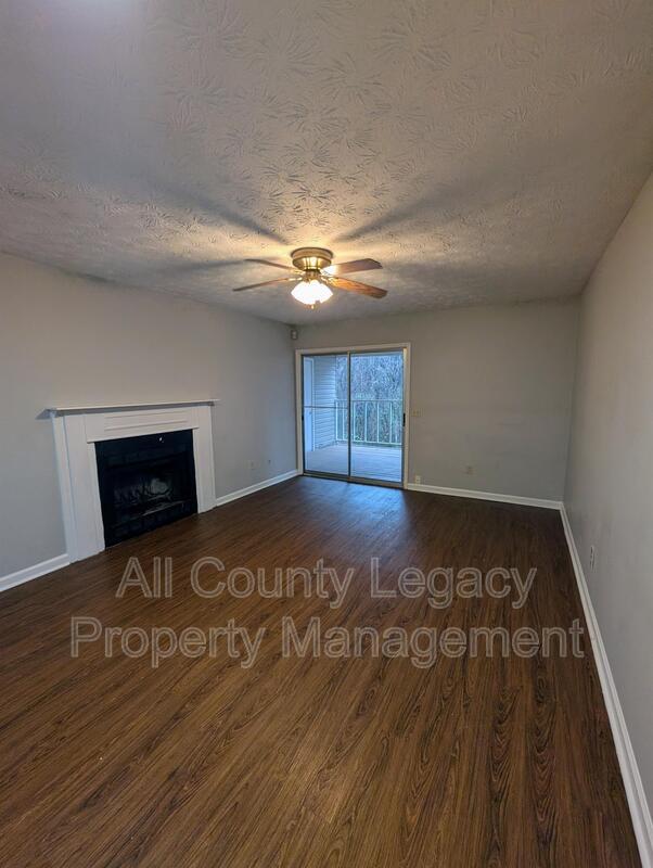 Foto del edificio - 120 Cumberland Ct