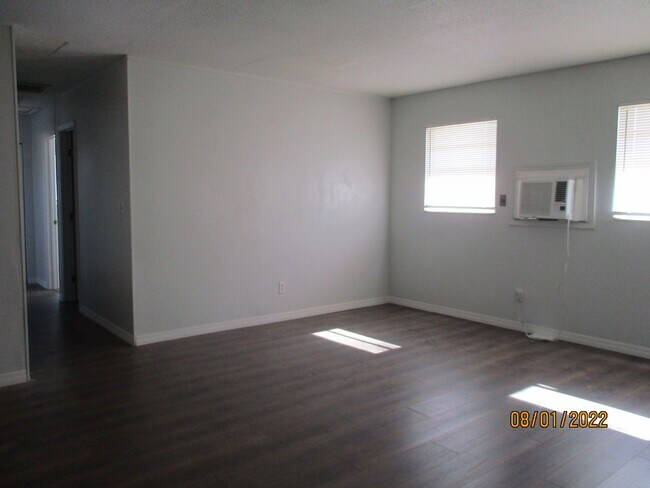 Foto del edificio - 3 bedroom, 2 bath Daytona Beach