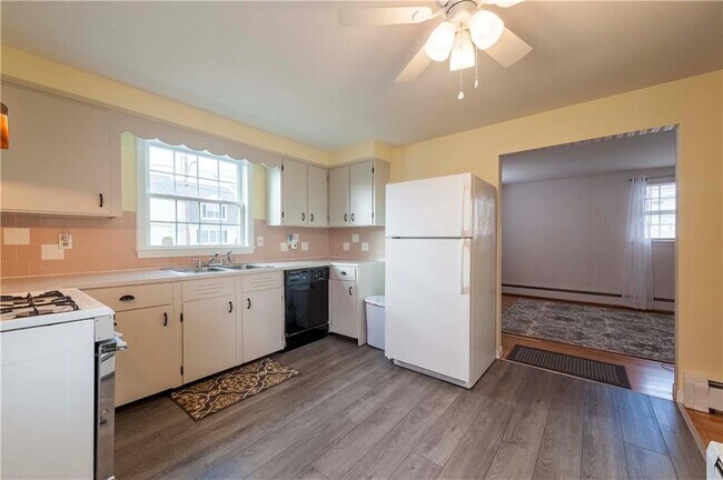 Foto del edificio - 20 Hyde Ave