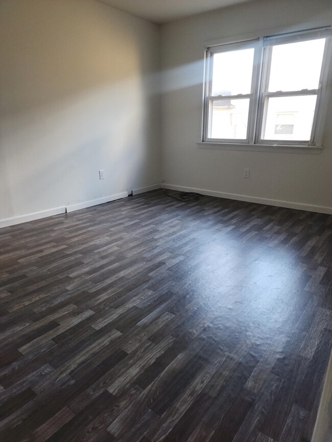 Foto del edificio - 724 8th St