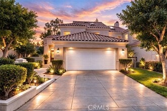 Building Photo - 52 Siena