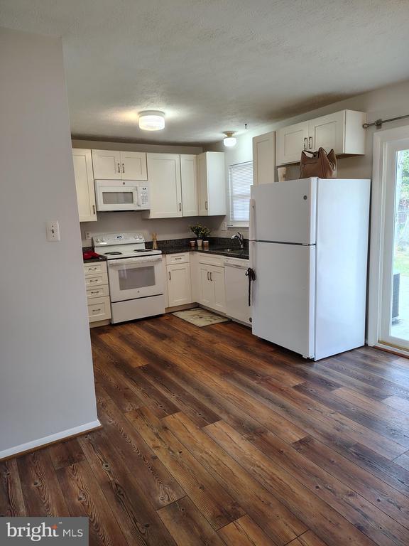 Foto del edificio - 10704 Wyld Dr