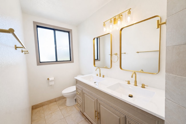 Building Photo - 4944 Coke Ave