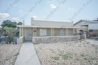 Building Photo - 3512 Idalia Ave