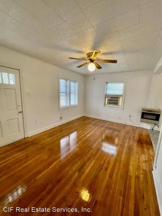 Building Photo - 3 br, 1 bath House - 1633 N 18th St