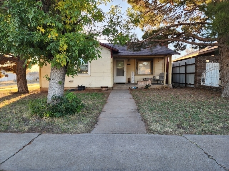 Foto principal - 2101 Adams Ave