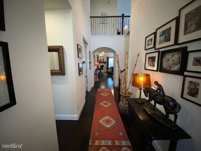 Building Photo - 4 br, 3 bath House - 3717 Norwood Ave