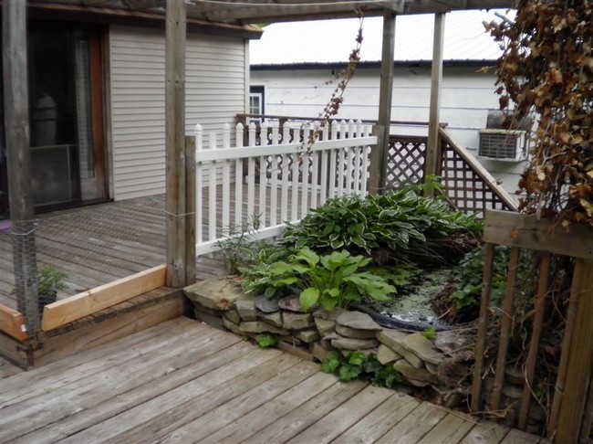 Building Photo - 3 br, 1 bath House - 218 N Portage Rd