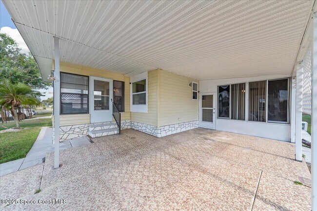 Foto del edificio - 938 Wren Cir