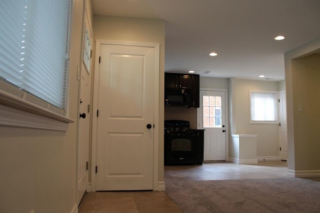 Foto del edificio - 3035 Harvard Rd