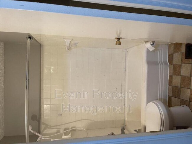 Foto del edificio - 418 Gruen Dr
